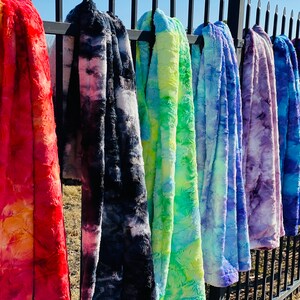 Tie-dye minky blanket, tie dye bedding, room decor for teen girls, room decor aesthetic teen girls, indie room decor, hippie, psychedelic image 3