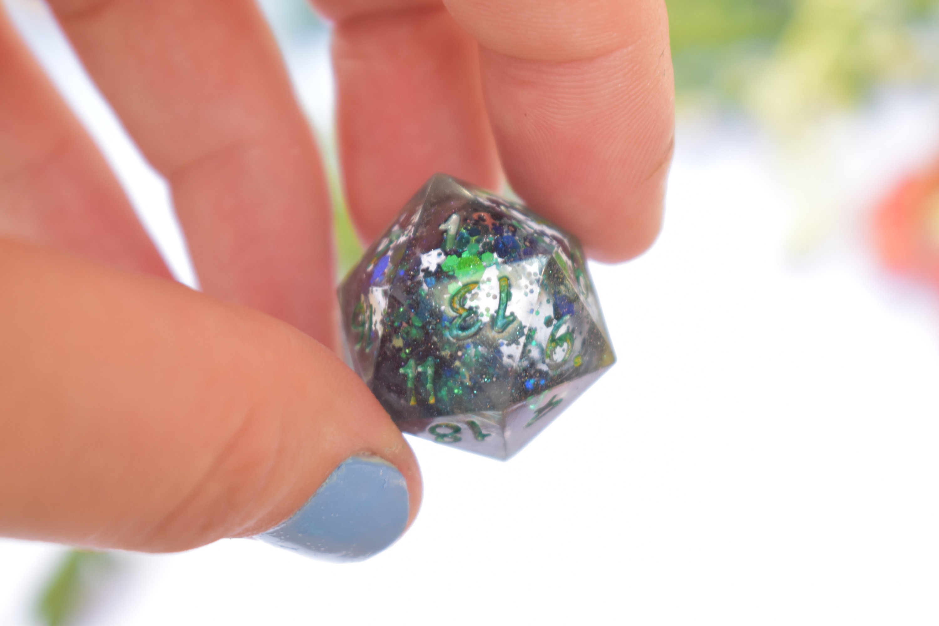 Terranova Liquid Filled Dice Glitter Shaker D20 Cool Dice Etsy