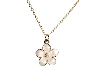 Magnolia Flower Necklace, White Flower Necklace, Magnolia Necklace, Floral Necklace, Adjustable Necklace, Layering Necklace, Dainty Necklace