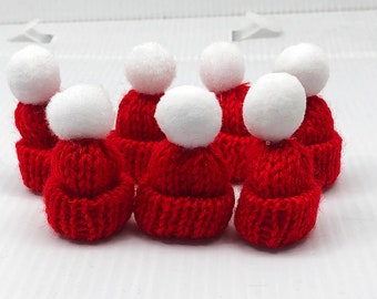 20pcs Red hat with white ball Woolen Yarn Knitting Mini Hats DIY Craft Headwear Garment Doll Toys Decor Kid Scrapbooking Art Cute Small Caps