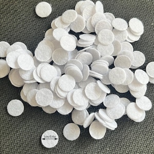 1000 stuks 1 cm 0,4'' witte kleuren niet-geweven stof Rond vilt Wolvilt cirkels voor knutselproject