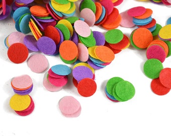 500 cirkels van acrylvilt, diverse kleuren, voor naaien en knutselprojecten.