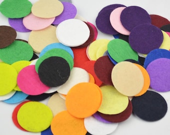 300 vilten cirkels, 3 cm wollen vilten vormen voor knutselprojecten