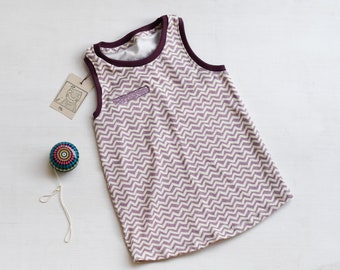 sleeveless shirt, 116