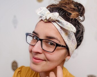 Pastel flowers on beige Headband, Light colors Turban, Beige, purple, yellow and blue floral design fabric