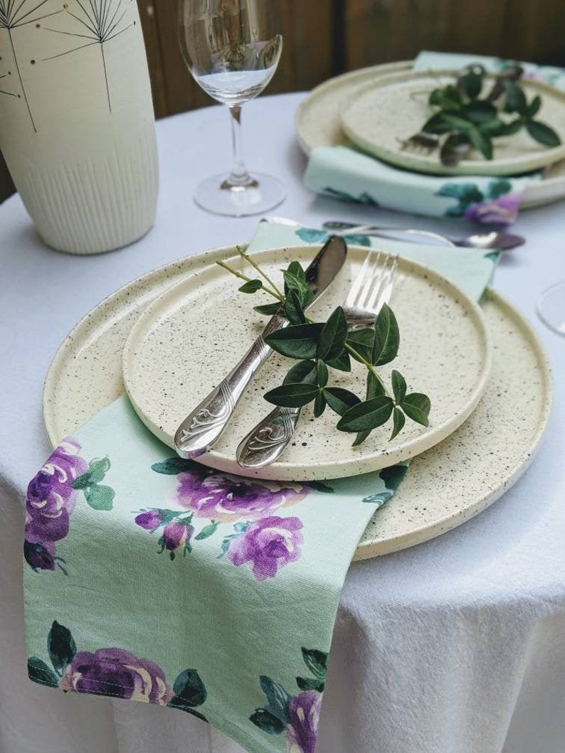 Roses Cloth Napkins Kitchen Linens Flower Bloom Dinner Napkins Mint Green and Purple set of 4 18 x 18 image 1