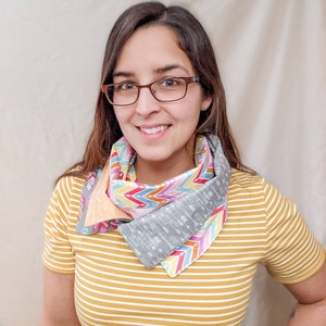 Feathers and Arrows Patchwork Infinity Scarf Foulard Infini Plumes et Flèches image 1