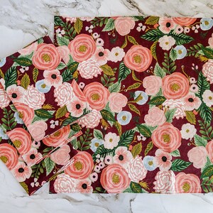 Garden party Cloth Napkins, Table Linen, Burgundy, Pink, Green and blue floral Dinner Napkins set of 4 18 X 18 image 2