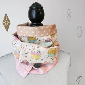 50% off FINAL SALE / Cupcakes Patchwork Infinity Scarf Baker Pink and Beige Cotton scarf 2 Buttons image 3