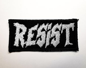 Toppa ricamata termoadesiva "Resist Anarchist Politics" con tema femminista