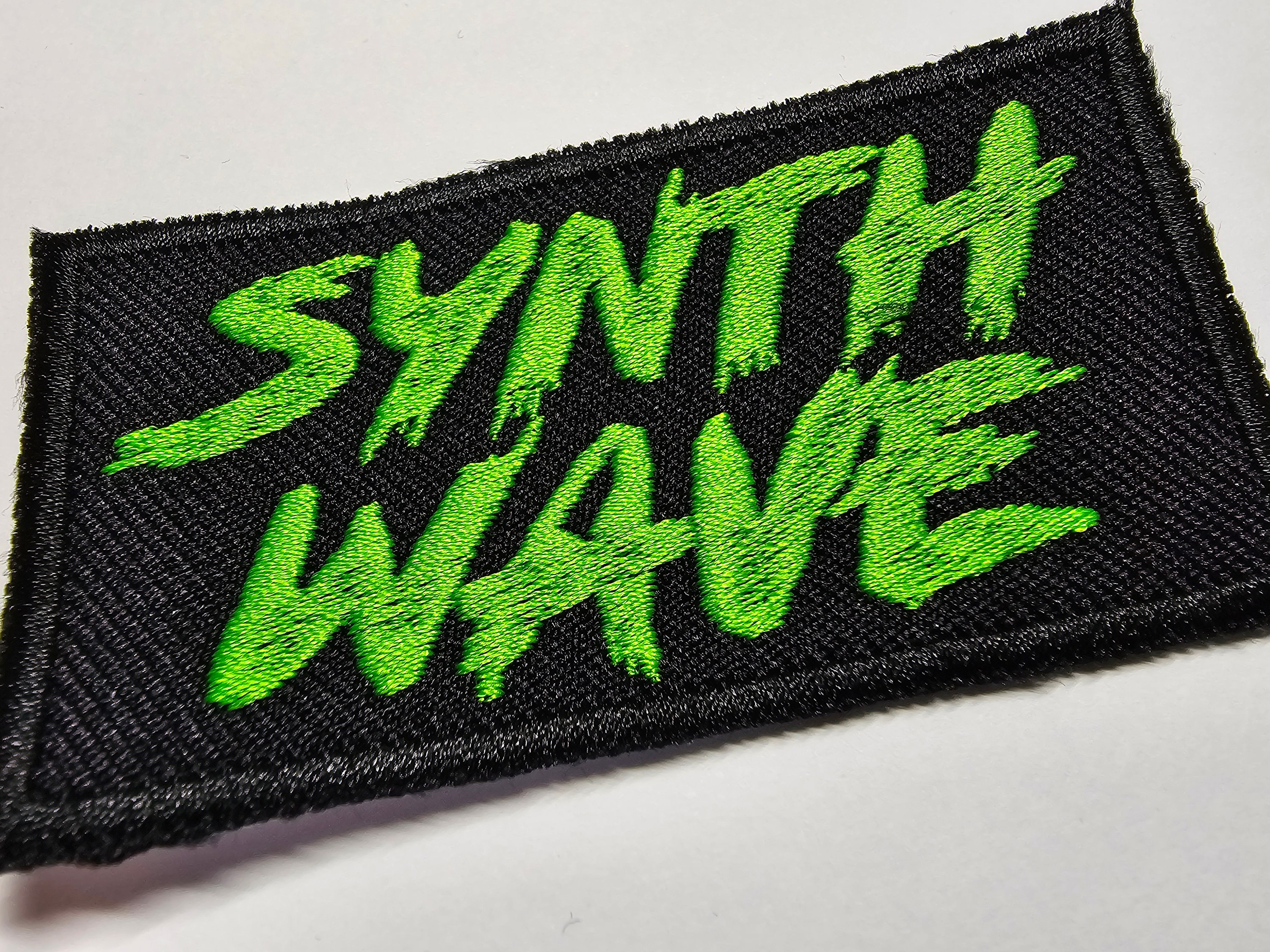 STONE  80s GREEN EDGE PATCH 【VTG】 Synthwave Iron on Embroidered Patch Carpenter Brut Retro 80s Patch
