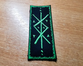 Parche vikingo Bindrune de protección, termoadhesivo, bordado, con runas nórdicas de paganismo, color verde jade y verde esmeralda.