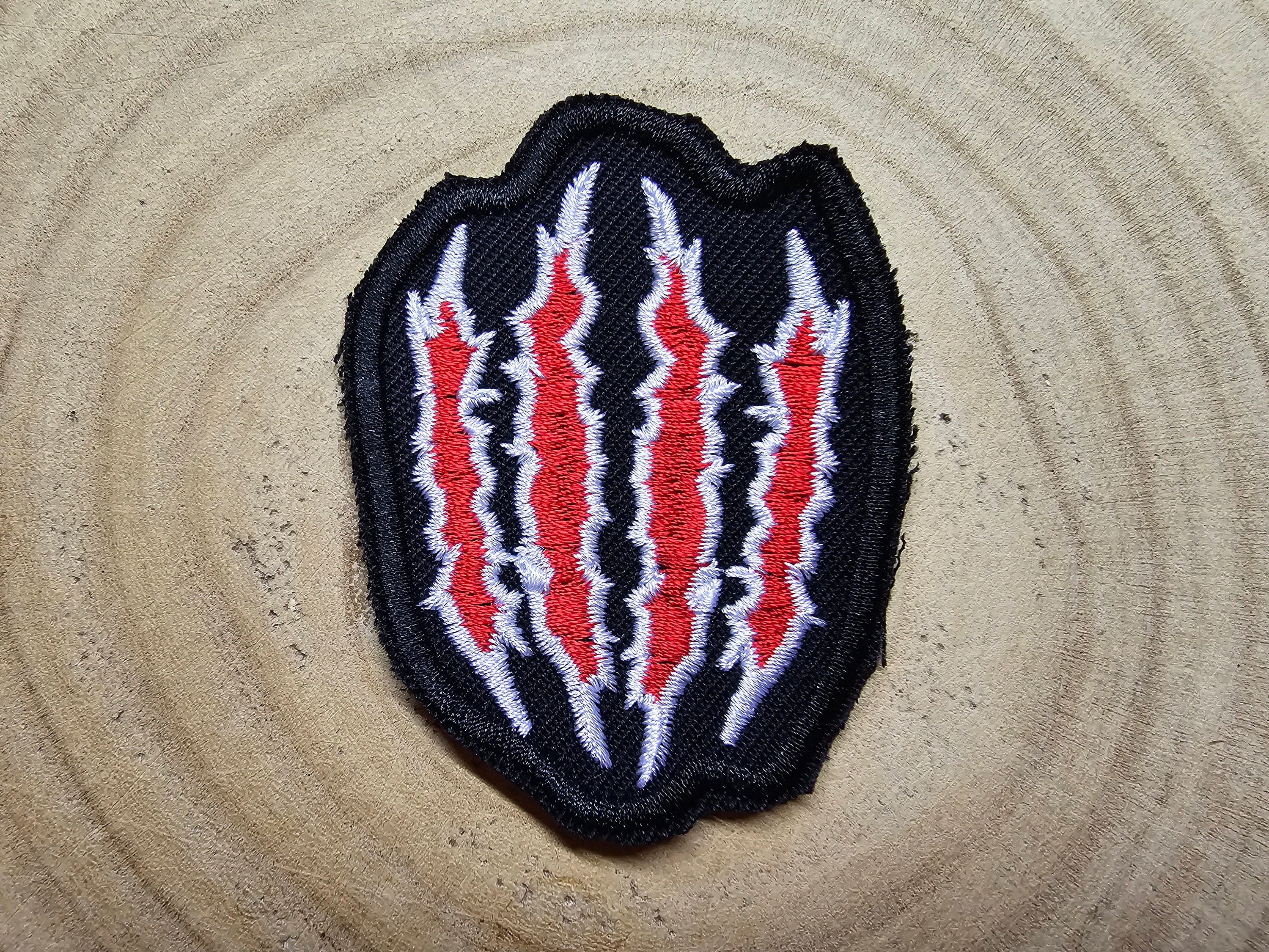 How to sew embroidered patches on to stick better? : r/BattleJackets