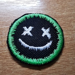 Green Dripping Face Iron On Embroidered Patch Pop Punk Skater Alternative Gothic Metal Emo Gift
