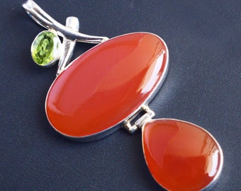 Oval Carnelian Gemstone 925 Sterling Silver Drop Shape Pendant Peridot Handmade Jewelry Gift For Women Orange Green Stone Wedding Jewellery