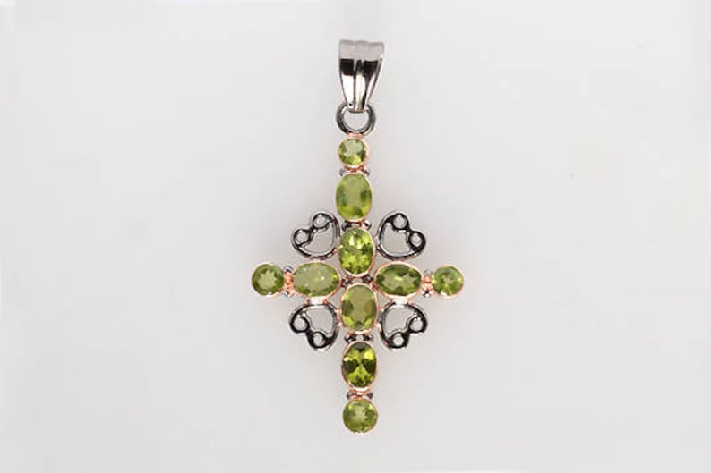 FSJ-744 Anniversary Gift 925 Solid Sterling Silver Luxury Jewellery Green Peridot Gemstone Pendant With Cross Design Faceted Cut Stone