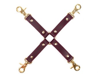 Connecteur Hogtie en cuir 4 ou 3 voies – Sangle croisée BDSM avec anneau central en option – Équipement de contention haut de gamme pour jeux de rôle