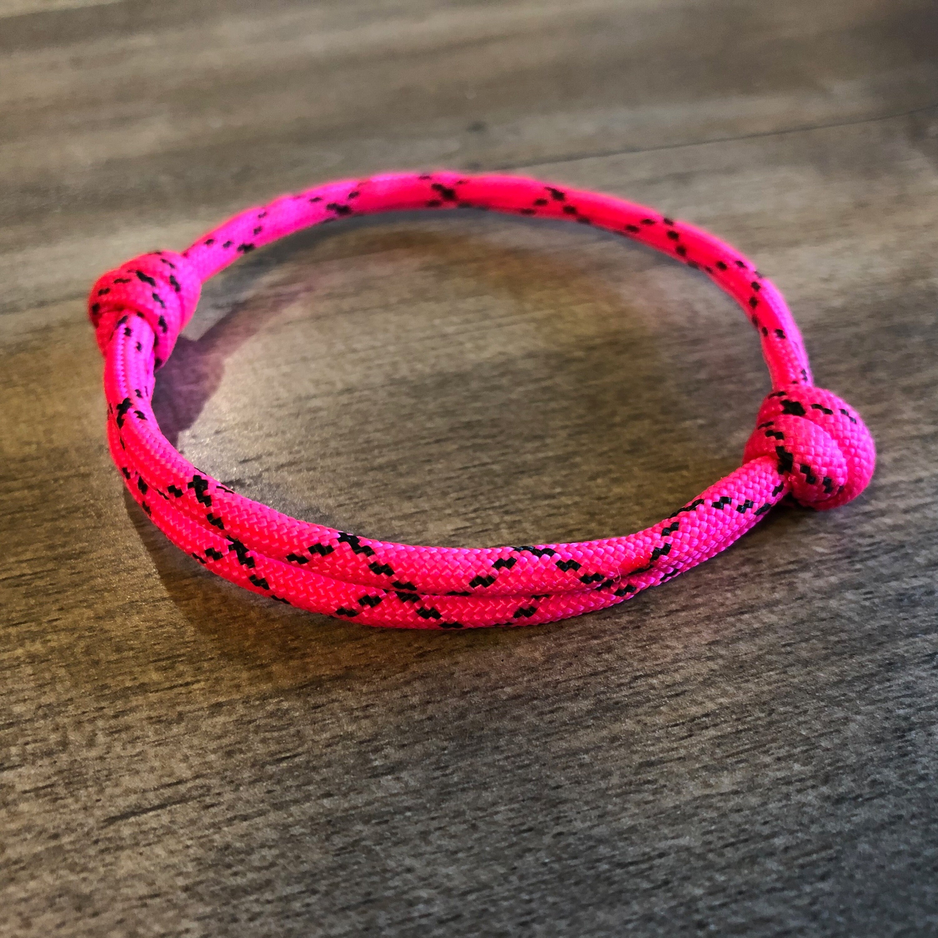 Sliding Knot Paracord Bracelet Etsy