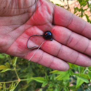 Weighted Wacky Jig Hook 4Pack Black Weight 1/4 weight