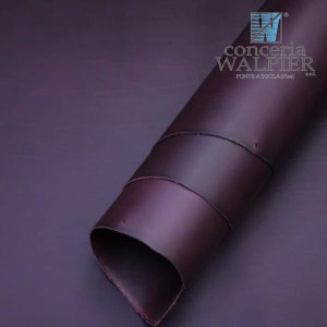 Walpier Buttero Veg Tan Leather 2.6 -2.8 mm Thick Strap Blanks, Imperial Purple