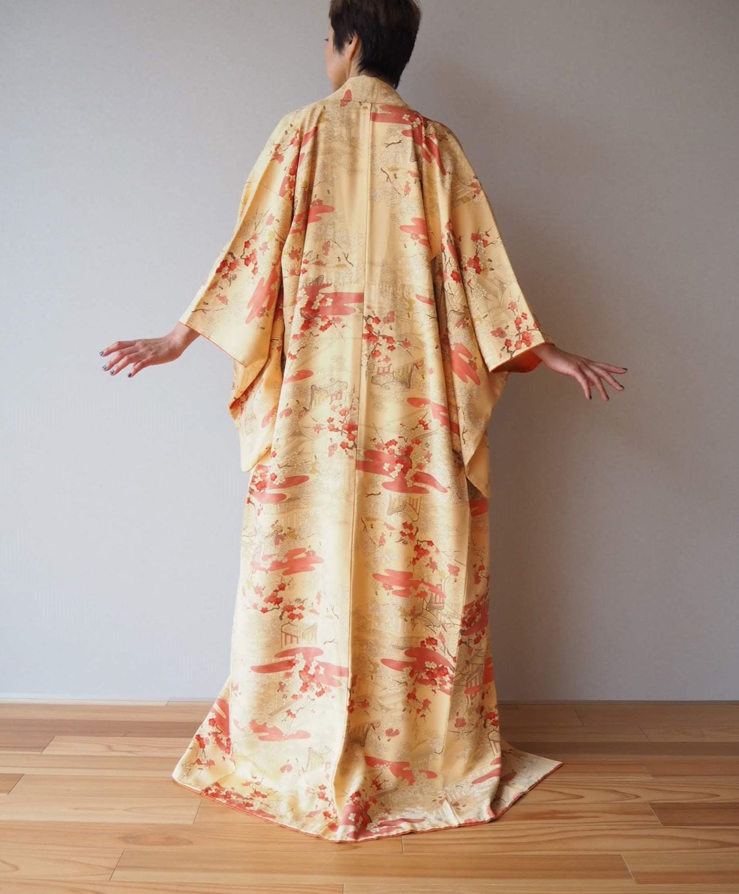 Ethereal Luxury Silk Kimono Soft Silk Japanese Vintage Etsy