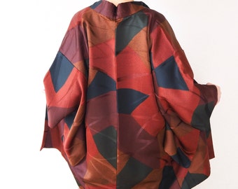 Japanese vintage Kimono, deep red black Kimono Jacket, irregular geometric pattern, unisex Haori, Fashion Japan, Gift Japan