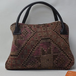 Kelim-Tasche aus Wolle, handgefertigte Boho-Tasche, handgefertigte Kelim-Tasche aus Wolle und Leder, 10x14"-Tasche, Boho-Tasche, Vintage-Kelim-Tasche, Trend-Kelim-Handtasche, 105