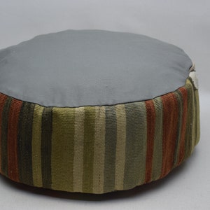 Pouf kilim fait main, housse de coussin ronde, pouf de style marocain, coussin ottoman, pouf déco bohème, coussin de sol décoratif, pouf, code 386 image 7