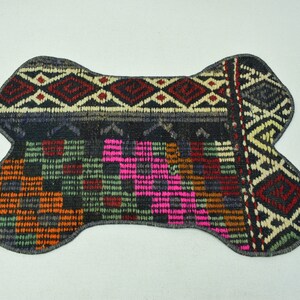 Non slip pet mat, Cat mat, Handmade mat, Custom pet mat, Dog food mat, Pet supplies, Pet gifts, Pet food mat,Cat place mat Cat food mats 148