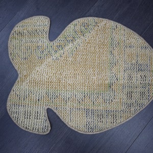 Handmade mat, Custom pet mat, Dog food mat, Pet supplies, Pet gifts, Pet food mat,Bone shaped mat, Puppy gift, Dog mat, Custom pet mat 42