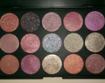 Pressed Eyeshadow Palette 15 Colours