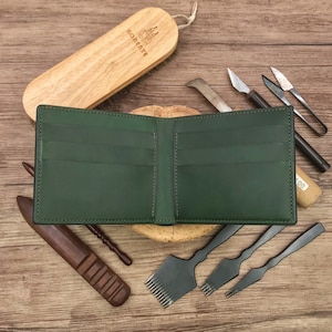 Bifold Wallet | Green Buttero | Anniversary/Birthday Gift For Boyfriend/Dad/Father | Hand-stitched Personalized Genuine Leathercraft