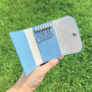 Personalized Handmade Key Holder | Light Blue Saffiano | Elegant Key Wallet with Premium Amiet Keyplates | Perfect Gift for Relocation