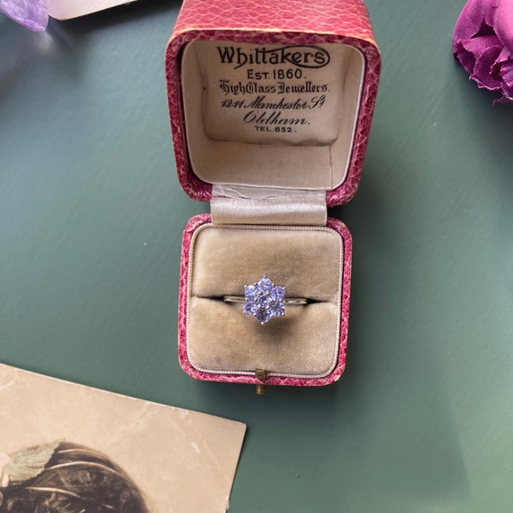 9ct White Gold Tanzanite Flower Ring, Size L or 6, Vintage Engagement Ring, Vintage Tanzanite Ring, Vintage Flower Ring, Tanzanite Flower
