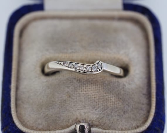 Vintage 9ct White Gold Diamond Band Ring, Size L or 6