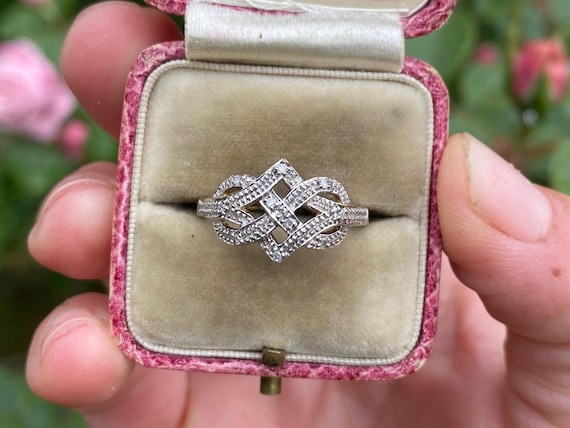Vintage 9ct Gold Diamond Knott Ring, Size O or 7.5