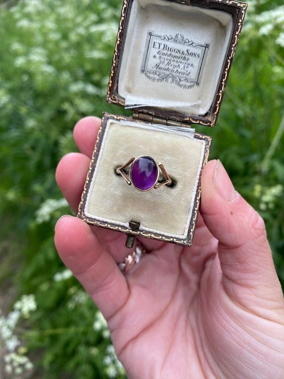 Vintage 9ct Yellow Gold Amethyst Cabochon Ring, Size L or 6
