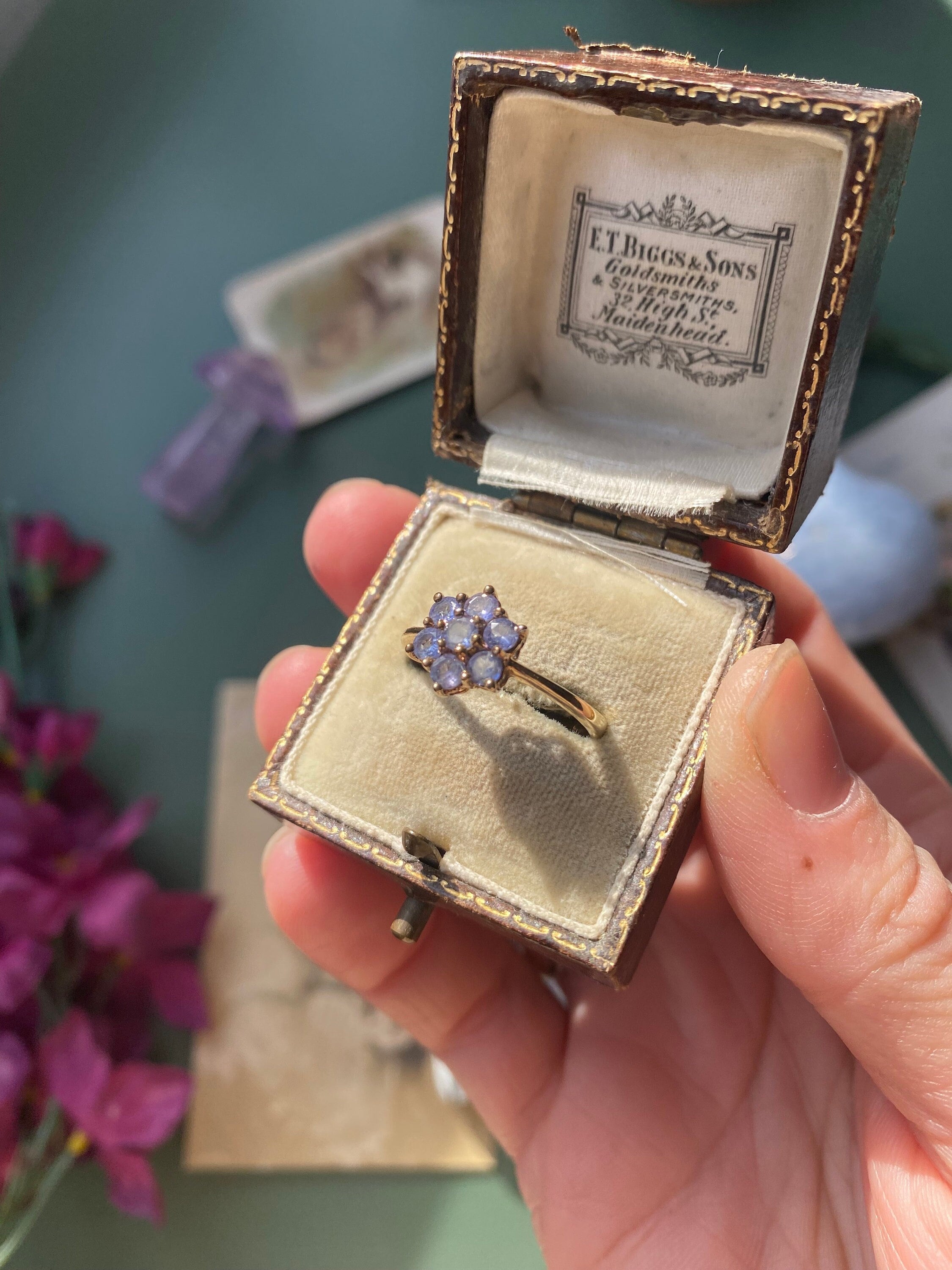 Tanzanite flower ring outlet