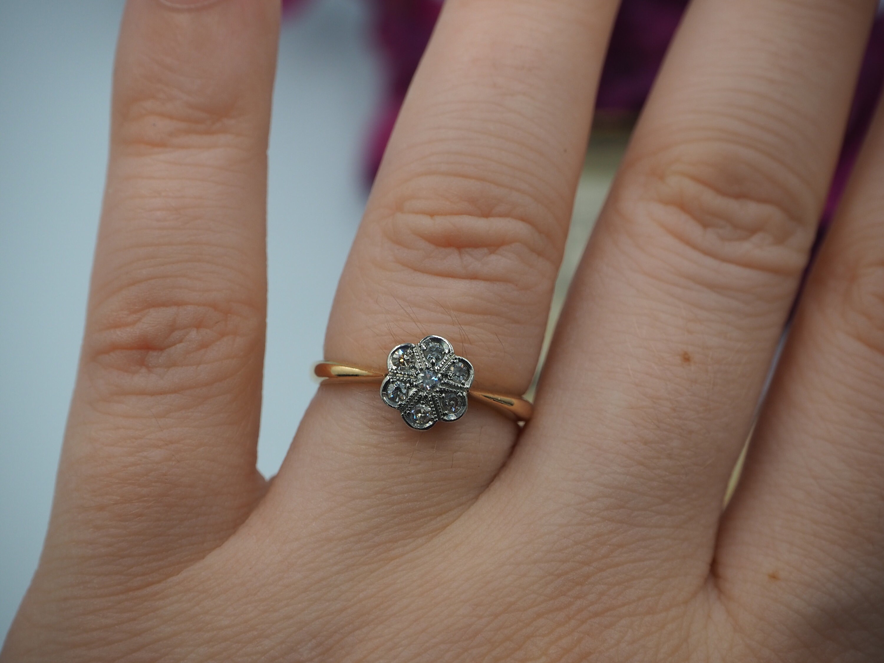 Antique 18ct Gold Diamond Ring, Size J 1/2 or 5.5