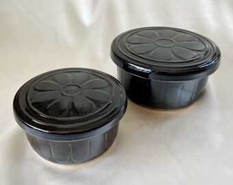 Set of 2 Dark Brown Daisy Large Ceramic Containers, Cute Kitchenware, Retro Kitchenware, Ceramic Food Storage with Lid, Daisy Containers