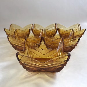 Set of 6 Glass Amber Bowls, Vintage Art Deco Style Bowls, Vintage Modern Bowls, Vintage Bowls, Glass Serveware, Art Deco Bowls, Vintage