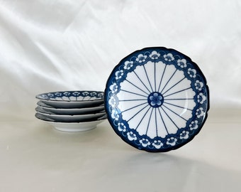 Set of 5 Retro Blue White Japanese Ceramic Plates, Blue and White Plates, Vintage Japanese Plates, Small Plates, Plum Blossom Plates Japan