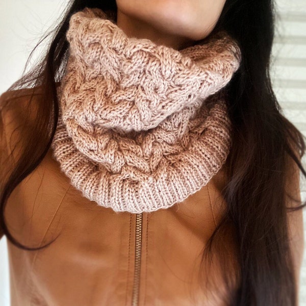 Loop scarf knitted snood neck warmer with cable pattern