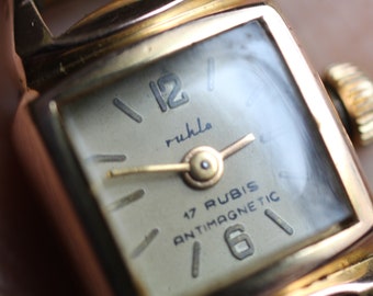 Women's Watch Wristwatch Mechanics GDR Ruhla Nova Gold Color 1960s