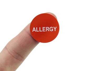 Red & White Allergy Labels. 25mm Diameter Circles. 1000 label per roll.