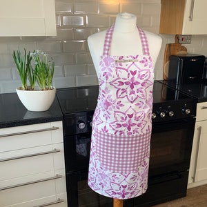 Cotton Adult Apron, Mother’s Day present, bakers apron, housewarming gift,