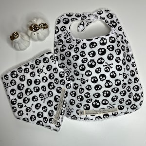 Halloween Baby Bandana Bib: Skull Cotton Dribble Bib