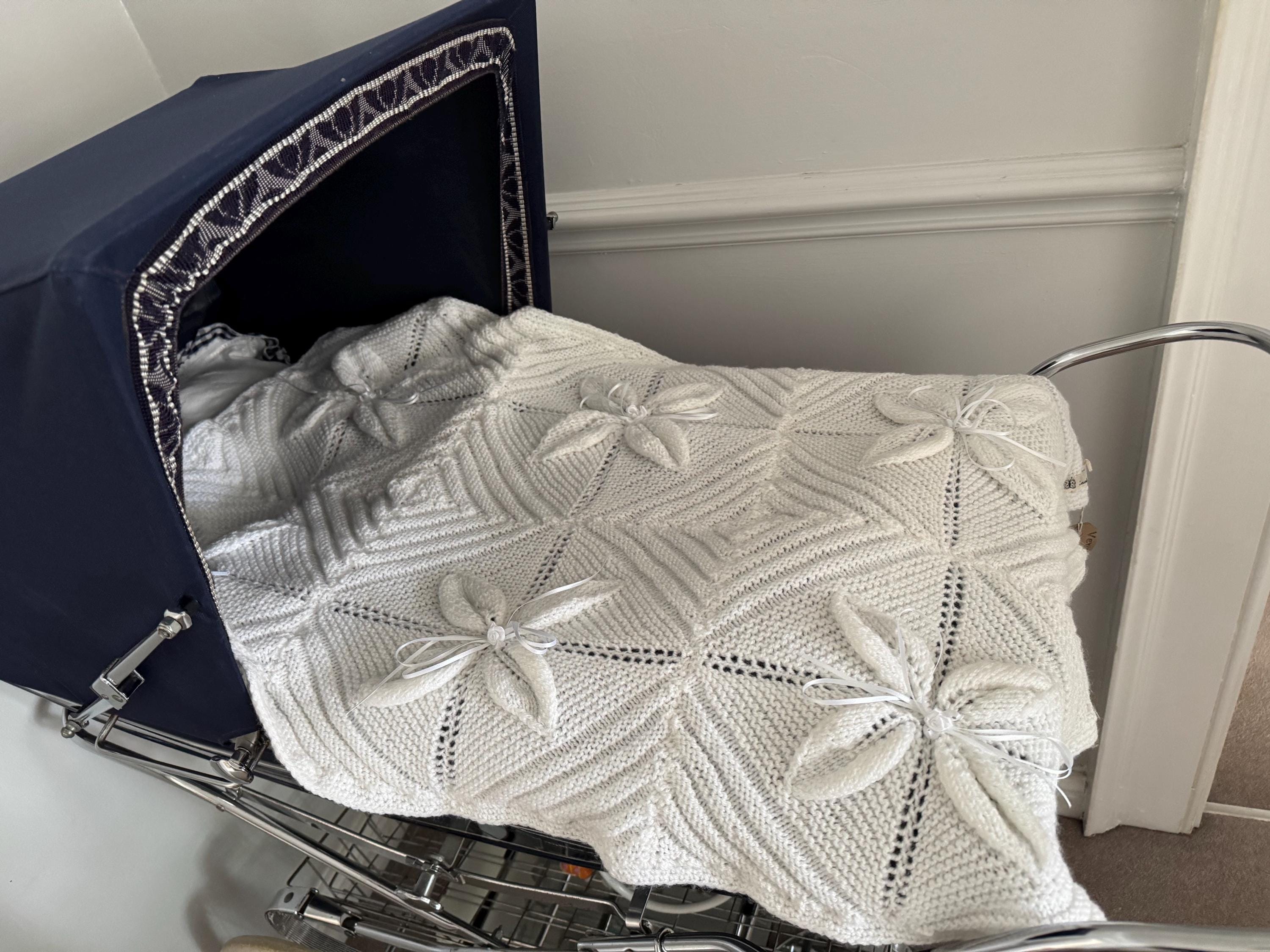 Matras voor poppenwagens en wit hoeslaken - voor Silver Cross Oberon, Cottingley en Chatsworth