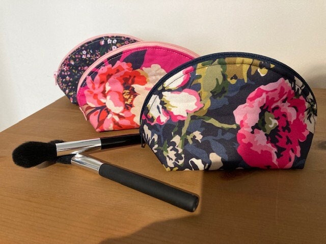 Small Clam Cosmetic Bag in Joules Fabric Etsy UK