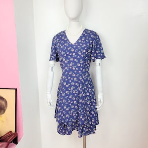 Vintage 90s Blue Floral Daisy Print Tiered Fit & Flare Dress